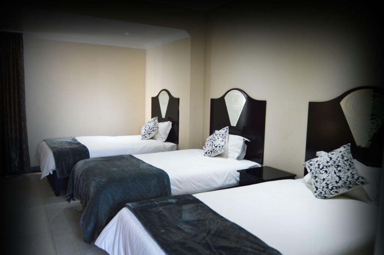 פיטרמריצברג Kismet Hotel מראה חיצוני תמונה